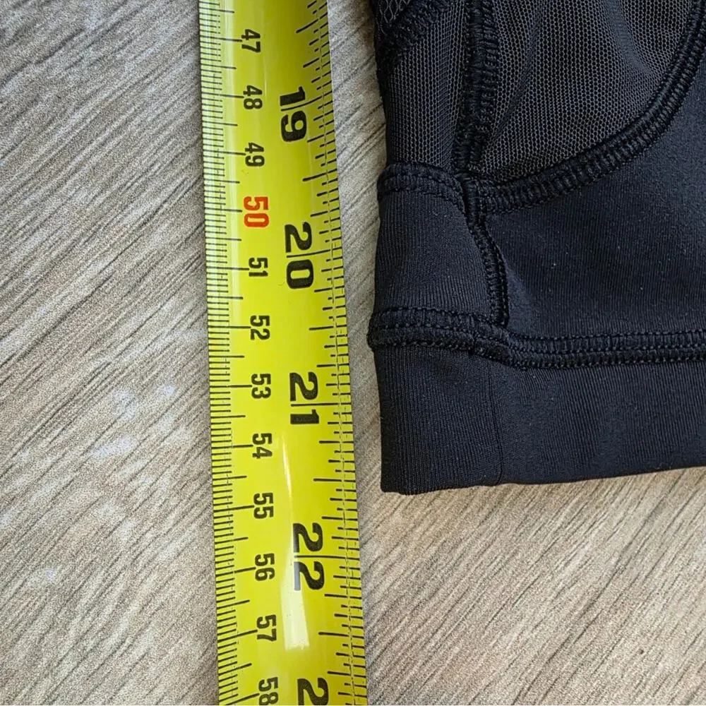 Lululemon Clear The Court Crop 21